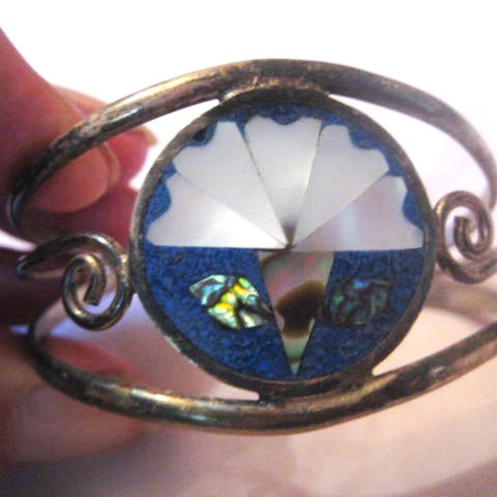 Alpaca Inlaid Cuff Bracelet Mexico Silver Blue White Inlay